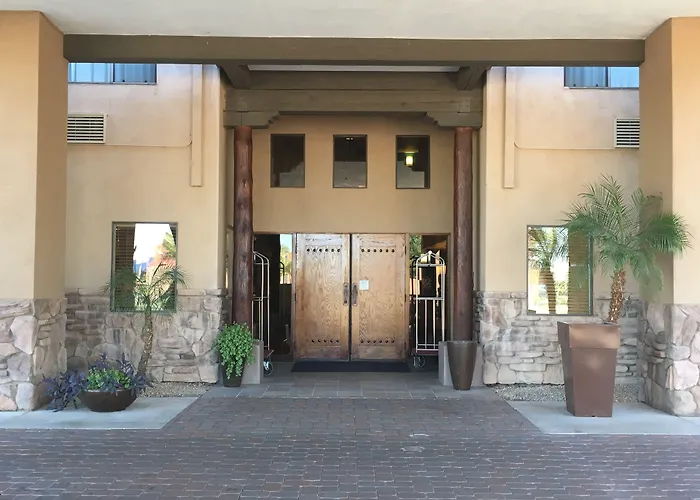 Red Lion & Newly Renovated Hotel Goodyear