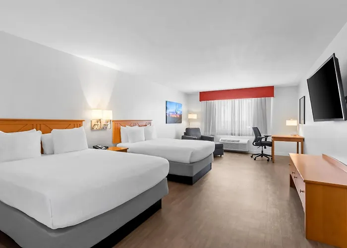 Hotel Red Lion & Newly Renovated 3*